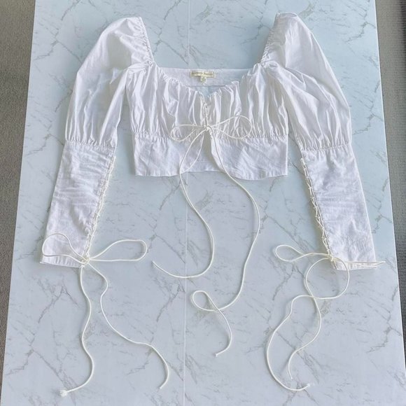 Romantic white puff sleeve tie crop top XS-S - Picture 2 of 4